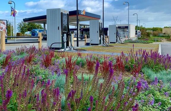 Q8 og OK Nygaard skaber grønnere tankstationer